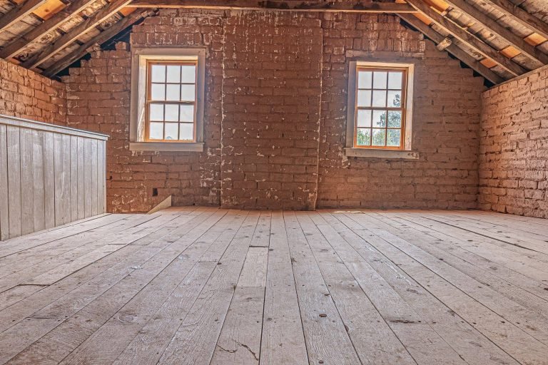 Energy efficient building interior with reduced cooling load
